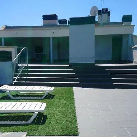 Apartmán Margas. Golf. Bici. Esqui. Piscina.
