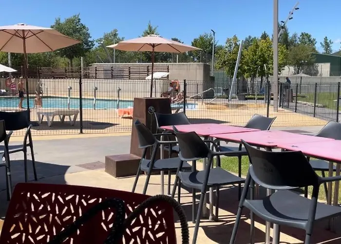 Margas. Golf. Bici. Esqui. Piscina. * Sabiñánigo