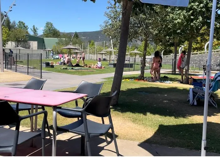 Margas. Golf. Bici. Esqui. Piscina. Lägenhet